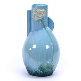 Vase Marked Roseville Art Pottery #2VI-10" Wincraft Pattern