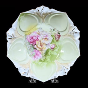 Bowl, Three Feet, Marked R.S. Prussia