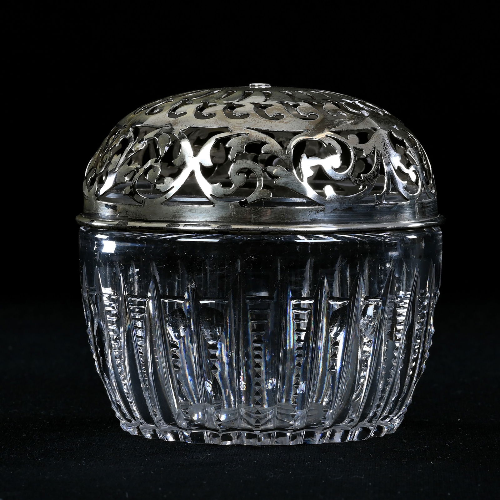 String Holder, American Brilliant Cut Glass, Prism Pattern With Sterling Silver Top Marked Black, (1 of 5)