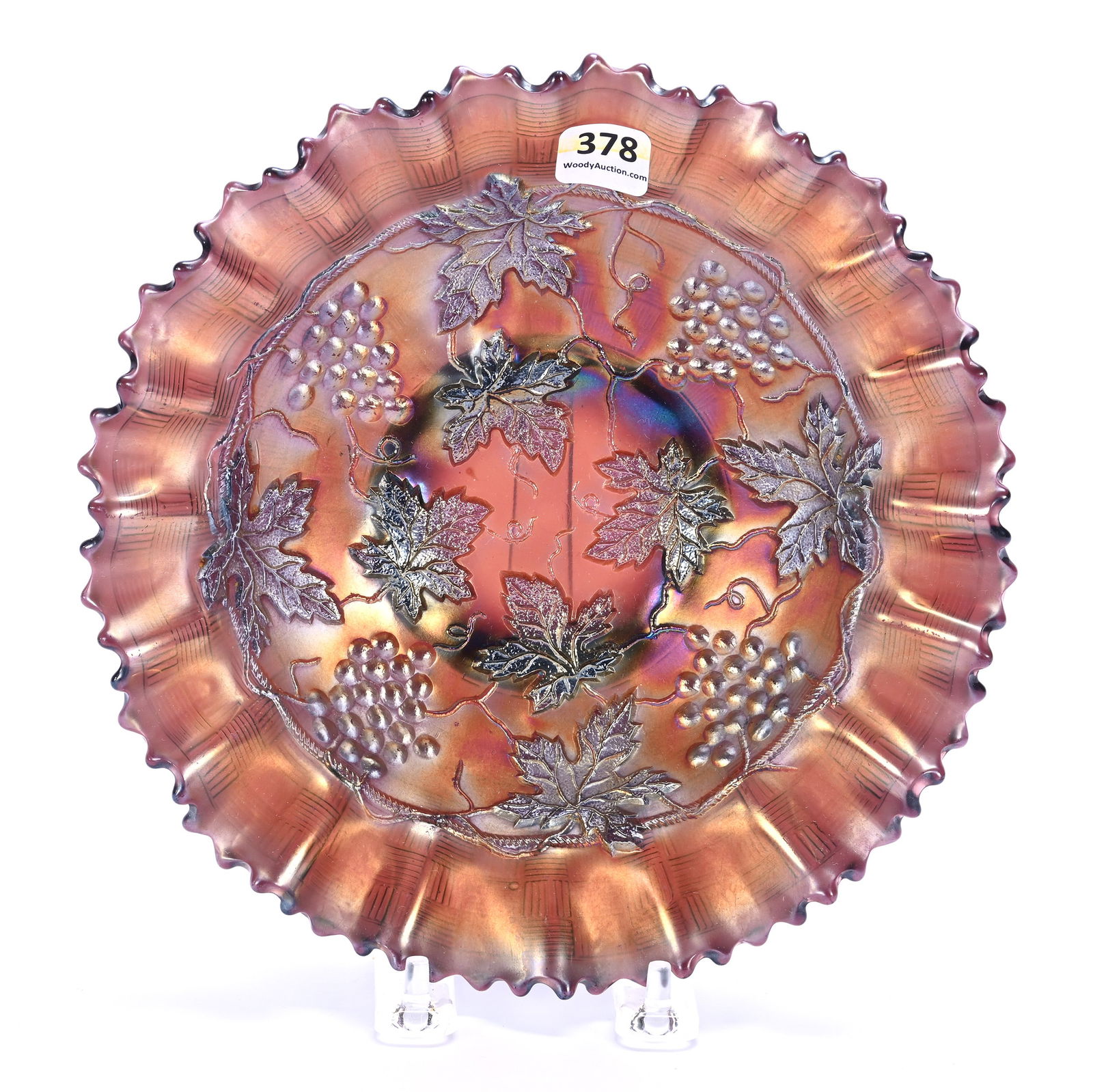 Bowl, Carnival Glass, Grape And Cable Pattern By Northwood (1 of 2)