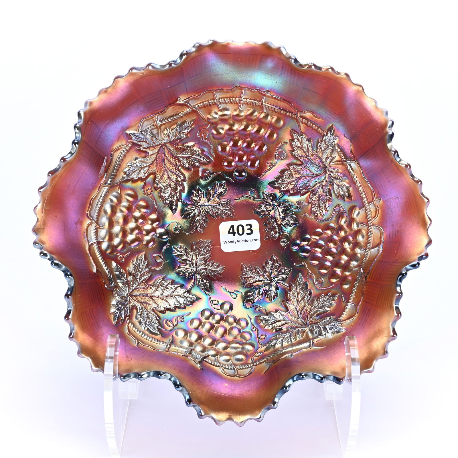 Bowl, Carnival Glass, Grape And Cable Pattern By Northwood (1 of 2)