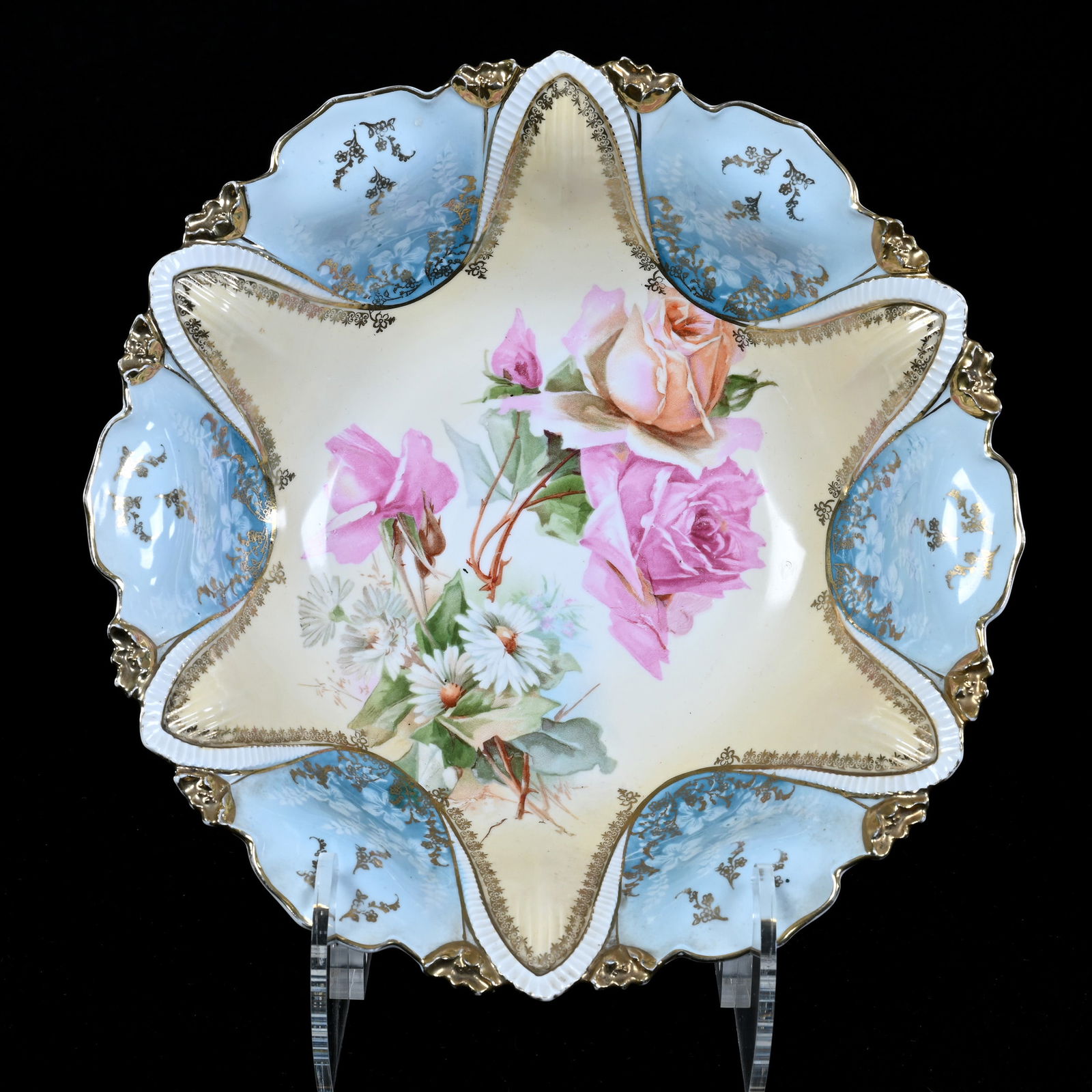 Bowl, Marked R.S. Prussia, Rose And Daisy Decor (1 of 2)