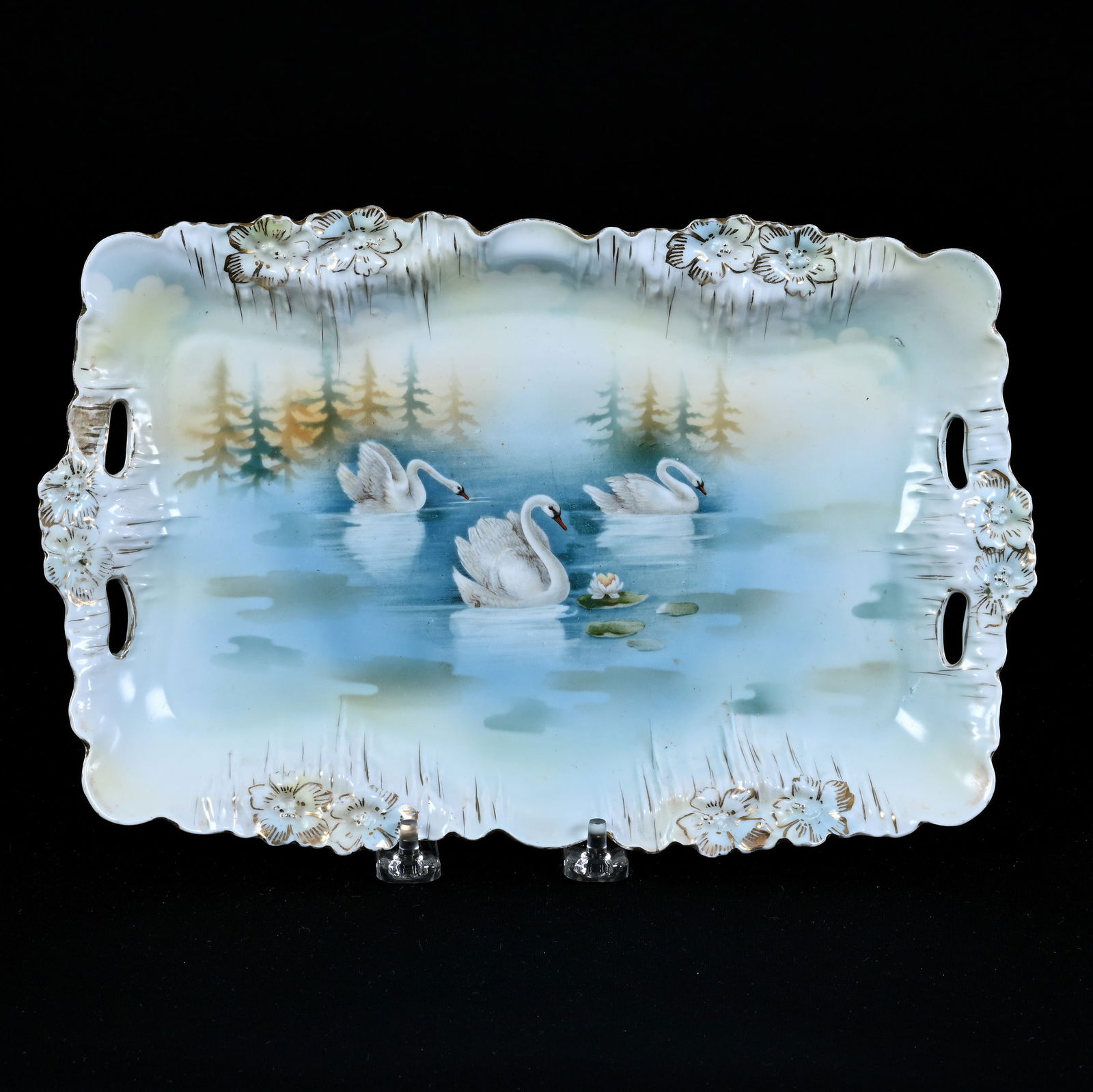 Dresser Tray, Marked R.S. Prussia, Icicle Mold (1 of 2)