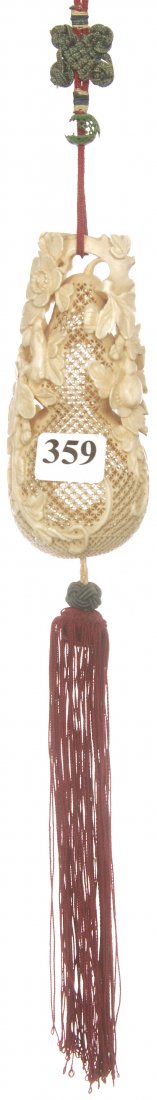 ELABORATE 4" CARVED IVORY AND RETICULATED POUCH: ELABORATE 4" CARVED IVORY AND RETICULATED POUCH FINE FLORAL DESIGN - GOURD SHAPE - EXCELLENT CONDITION