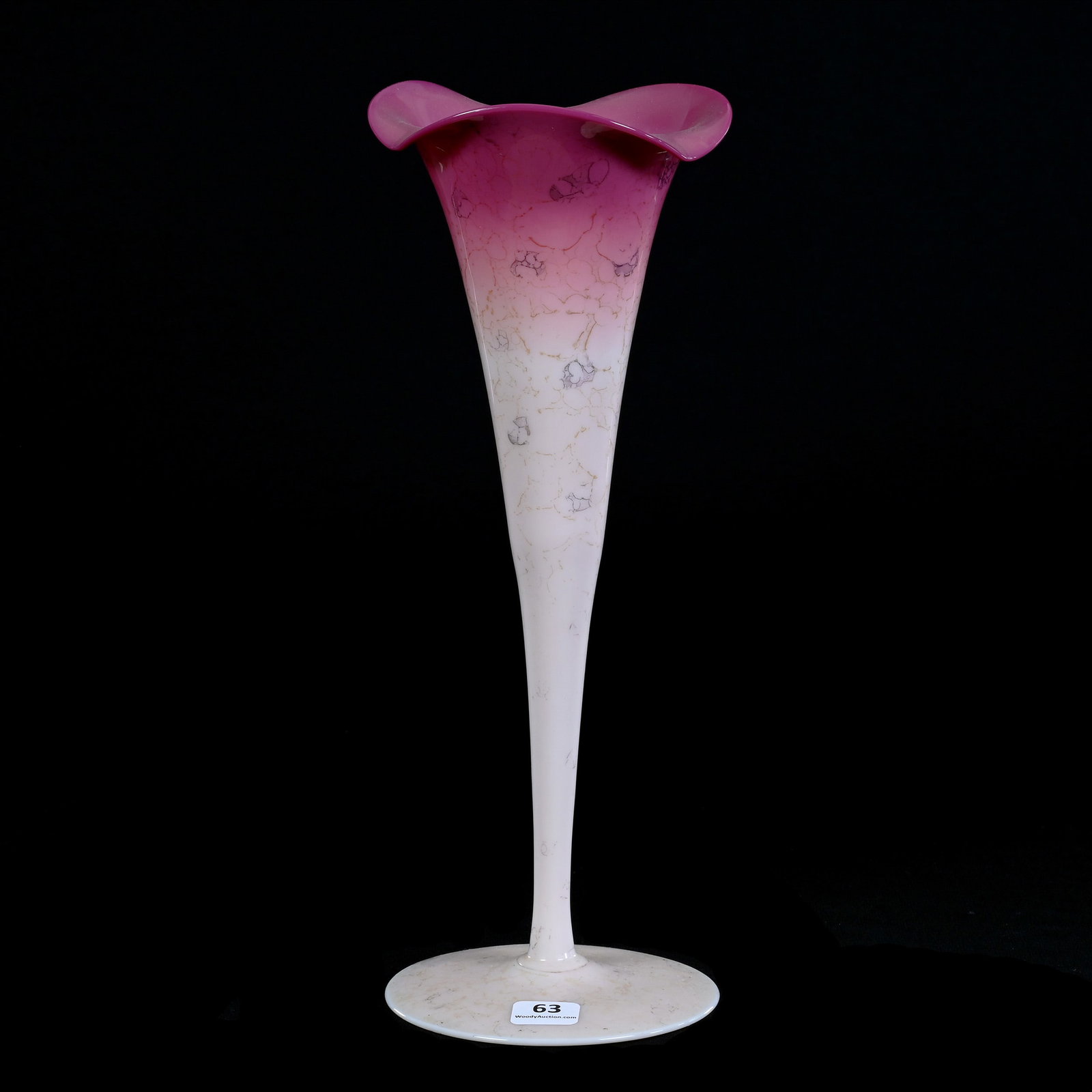 Trumpet Vase, New England Pink Agata Art Glass: Trumpet Vase, New England Pink Agata Art Glass, 12" x 4.5", Nice Mottling And Color!, Karin Rieger Collection, Kansas.
