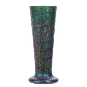 Vase, Unmarked Green Iridescent Honeycomb Art Glass Attributed To Kralik