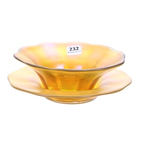 Bowl/Underplate, Gold Iridescent Art Glass In Style Of Tiffany