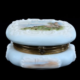 Oval Jewel Box, Wave Crest Stamp Mark