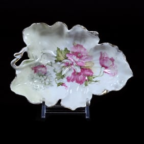 Dish, Leaf Shape, Unmarked Prussia