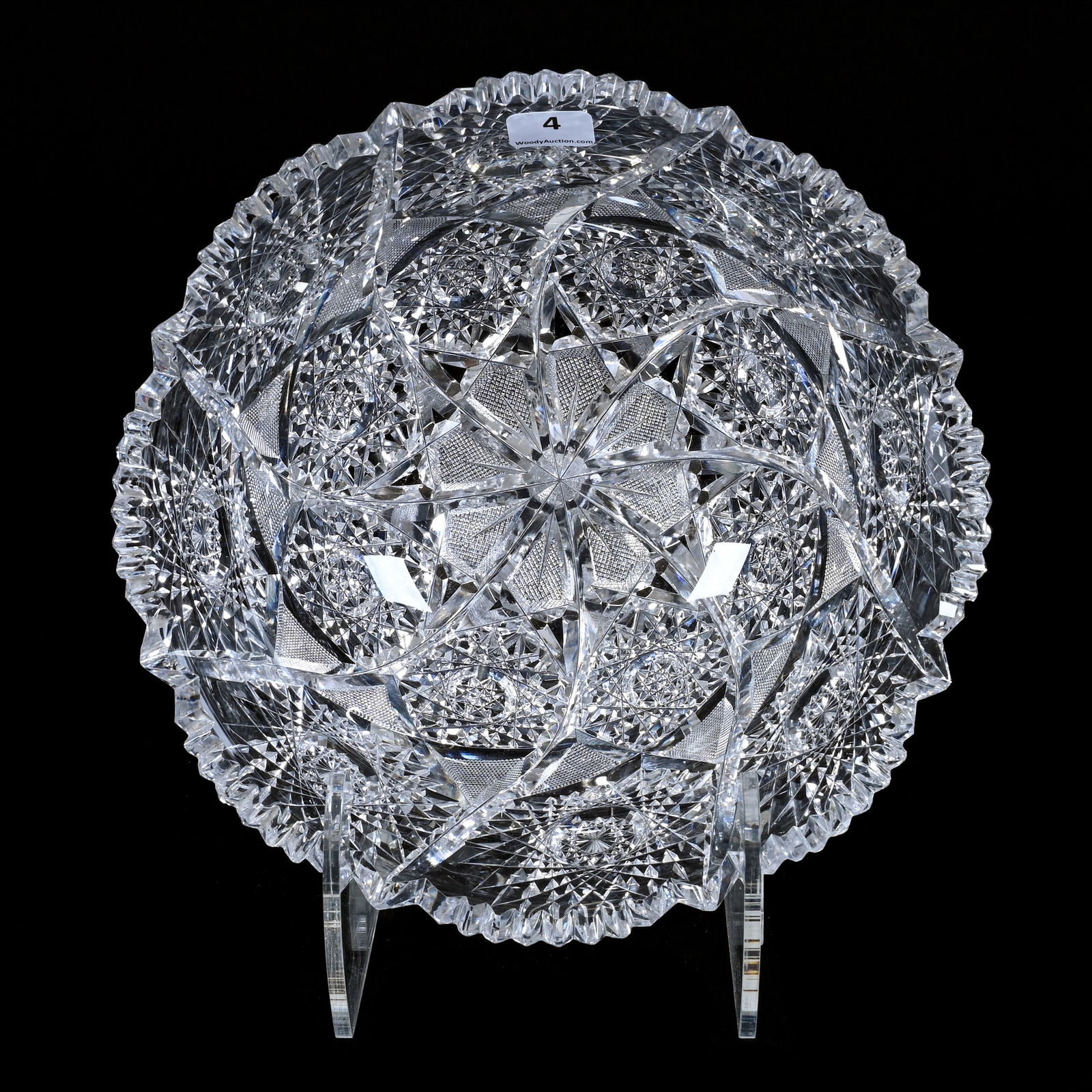 Bowl, American Brilliant Cut Glass, Signed Tuthill Swirled Wheel Pattern (1 of 3)