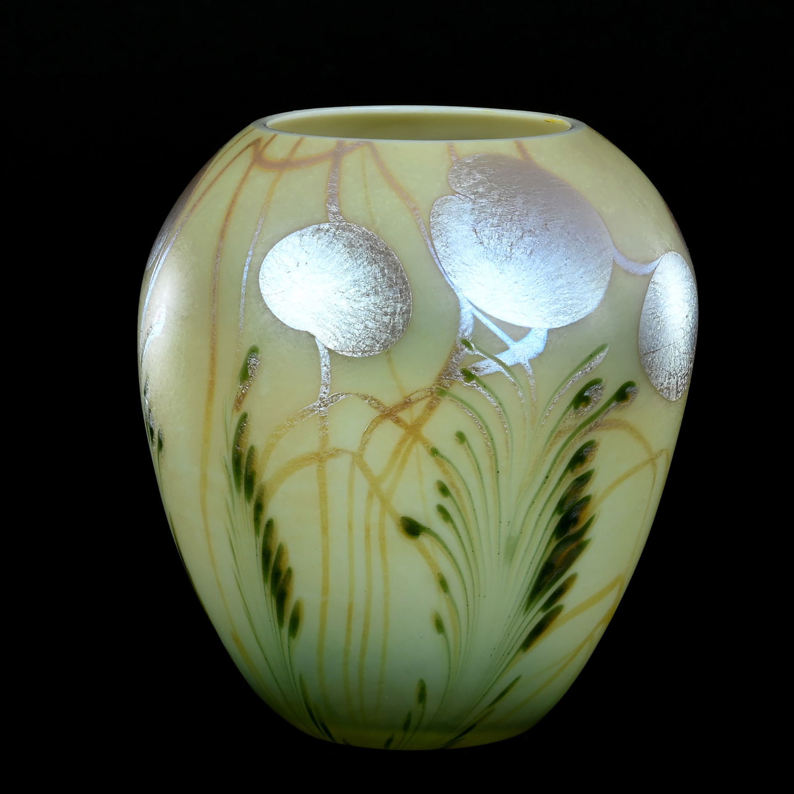 Vase, Unmarked Travaise Art Glass, Circa 1907  (1 of 5)