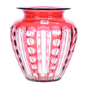 Vase Marked Durand #1716 Art Glass, Red Cut To Clear Panel And Bullseye Motif
