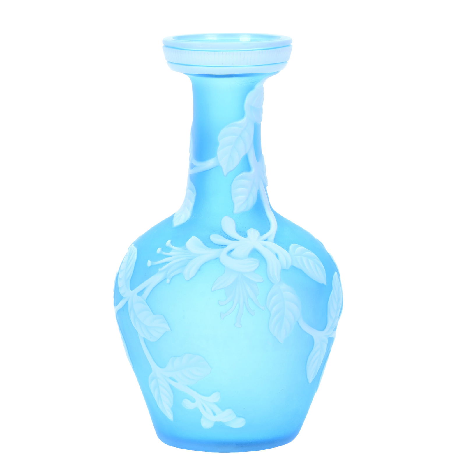 Vase Signed "Thomas Webb & Sons" English Cameo Art Glass: Vase Signed "Thomas Webb & Sons" English Cameo Art Glass, 5.25" x 3", Blue Ground With White Cameo Carved Vine Overlay, Joan Steskal Collection, CA