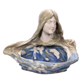 Figural Bowl Marked Turn Teplitz Amphora Austria