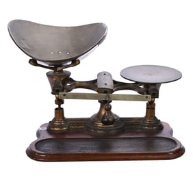 Balance Scale "Henry Troemner Maker, Philadelphia", Likely Model #1
