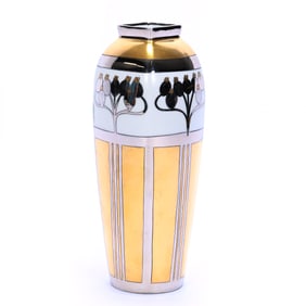 Vase Marked Pickard, Aura Argenta Linear Pattern