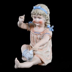 Figurine, Unmarked German Bisque