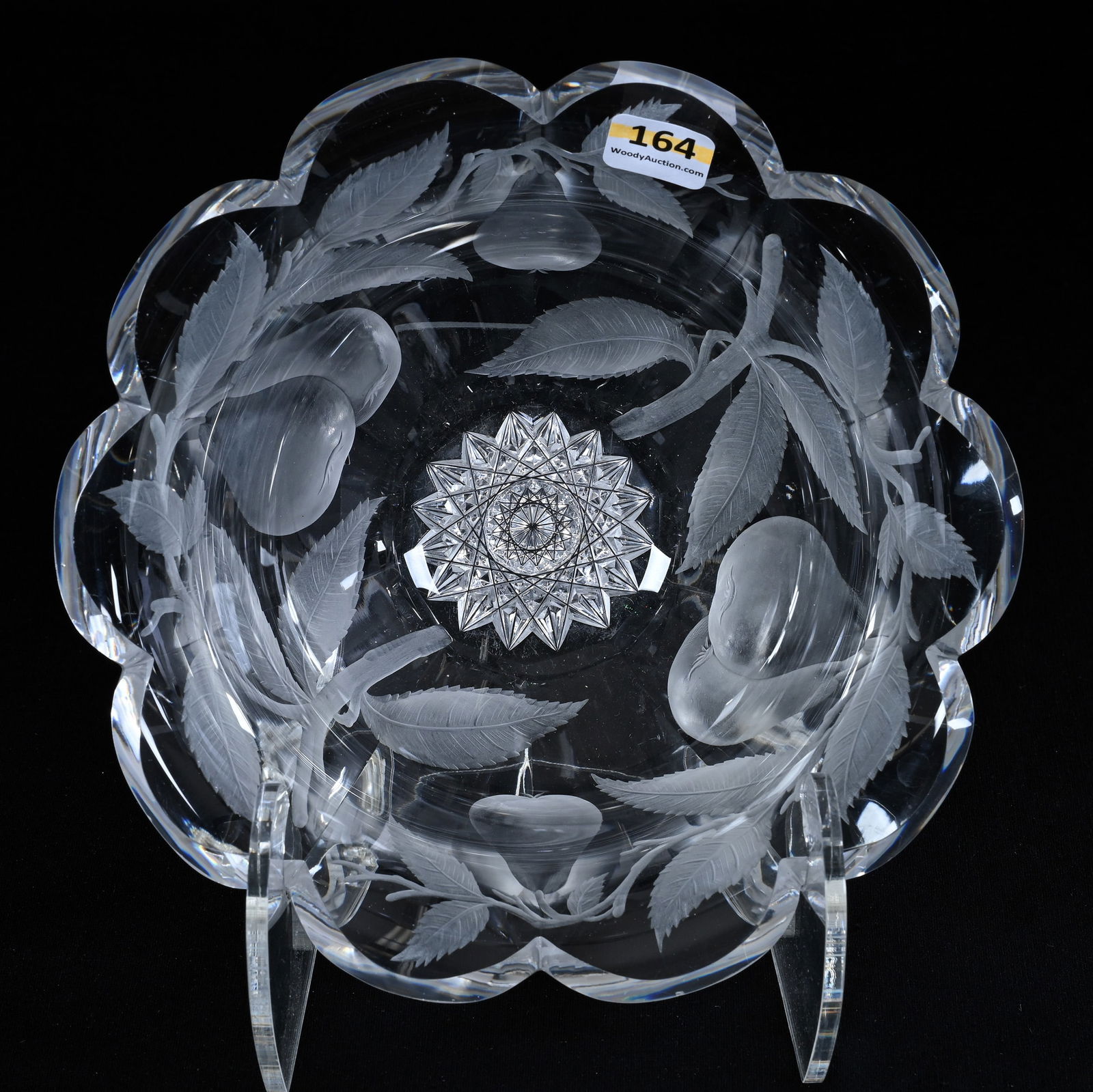 Bowl, American Brilliant Cut Glass, Signed Egginton Engraved Pears Pattern (1 of 3)