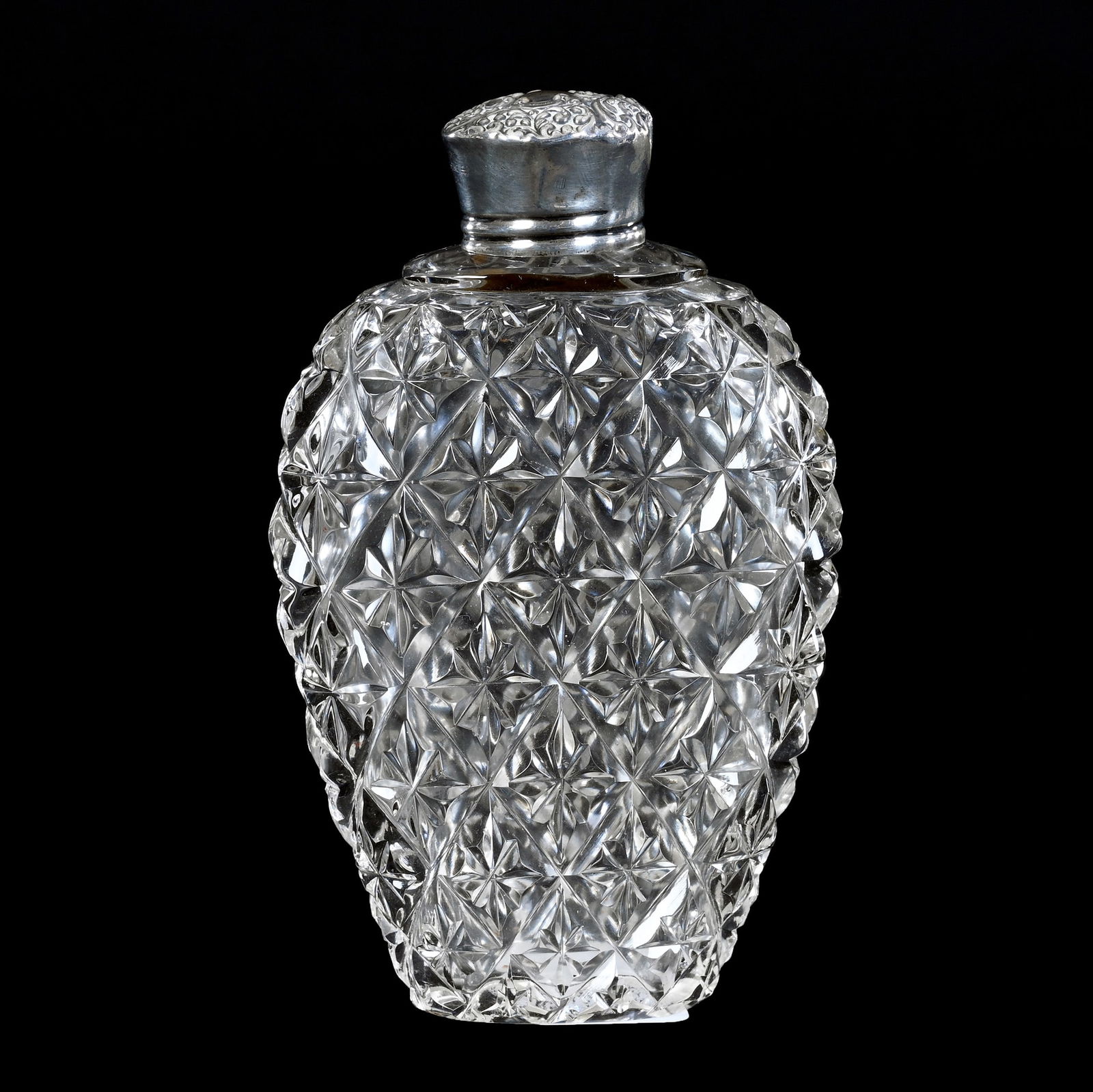 Lady's Flask, American Brilliant Cut Glass, Star Diamond Motif (1 of 5)