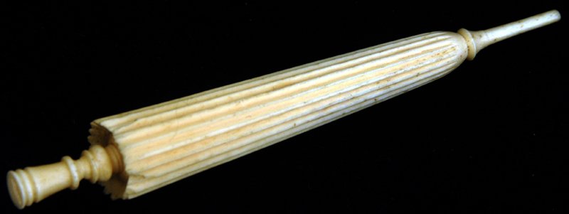 NOVELTY 4" CARVED IVORY FIGURAL UMBRELLA NEEDLE CASE: NOVELTY 4" CARVED IVORY FIGURAL UMBRELLA NEEDLE CASE minor nicks near top edge