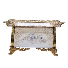 Brush And Pin Tray, Wave Crest Banner Mark, Scroll Mold