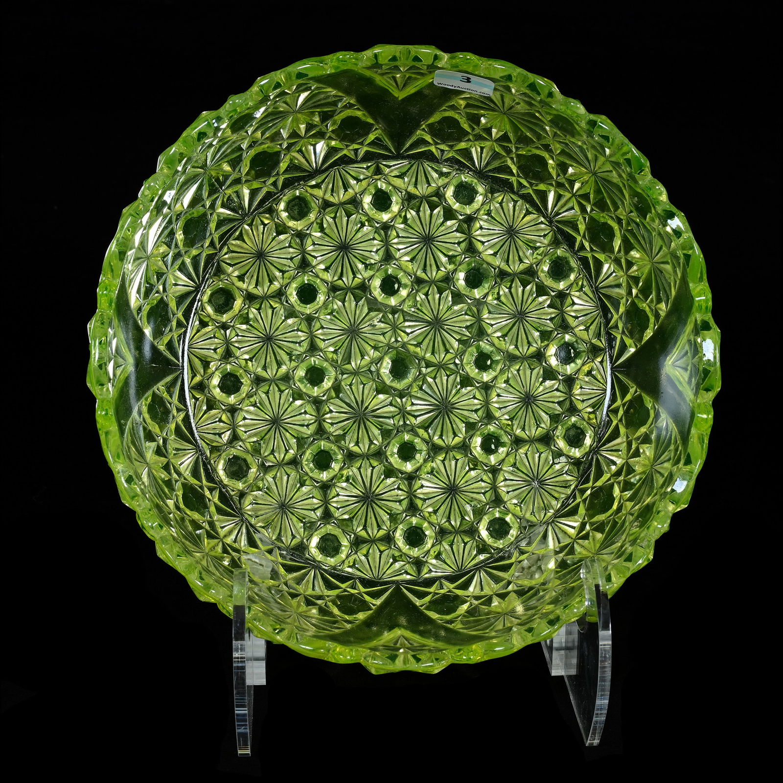 Bowl, Vaseline Pattern Glass (1 of 4)