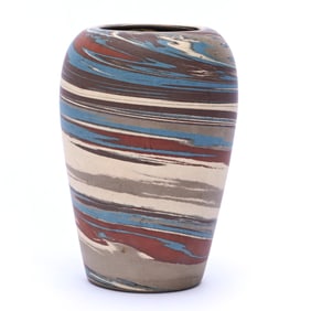 Vase, Niloak 2nd Art Pottery Mark