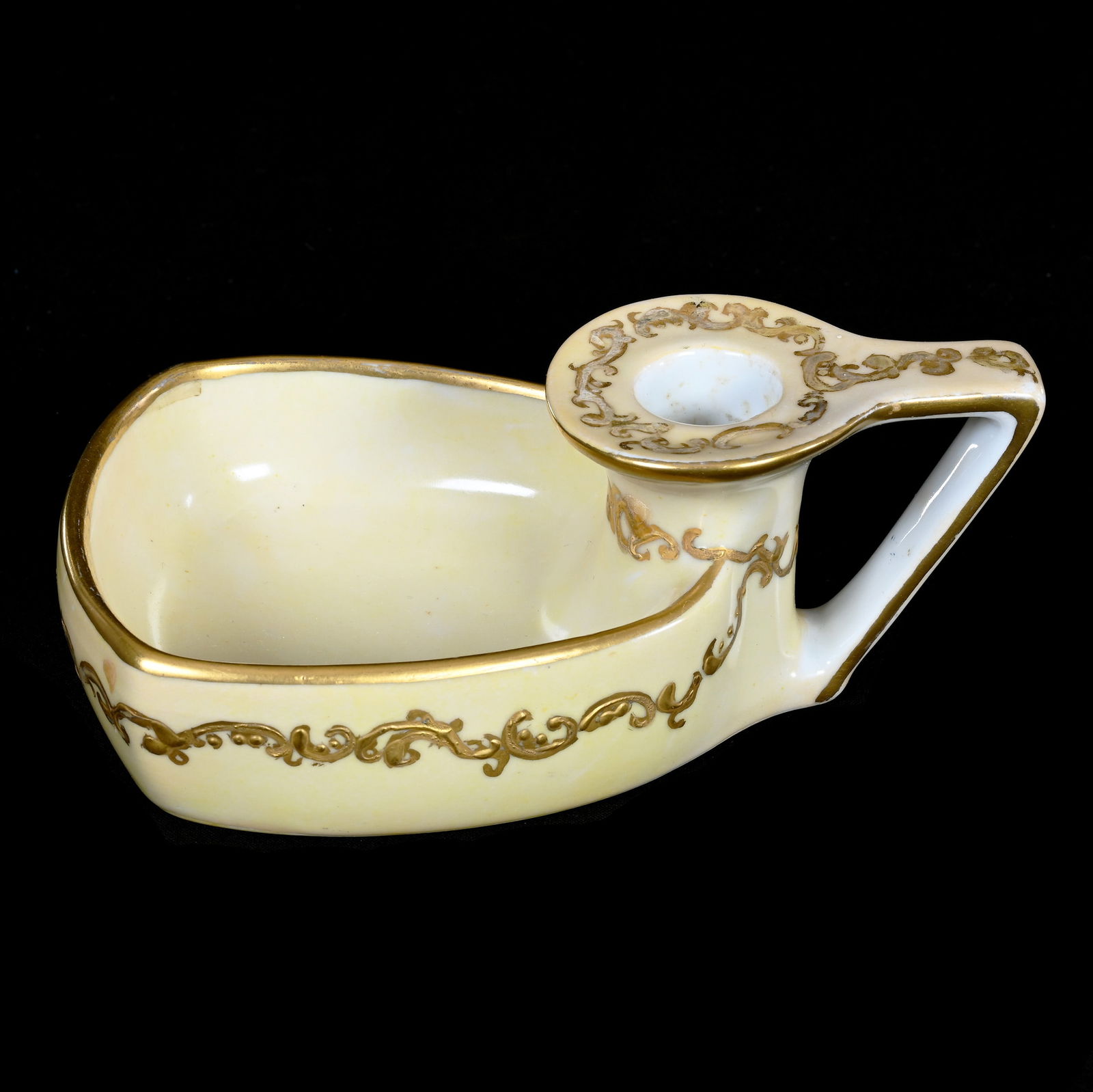 Chamber Stick/Ashtray, Royal Bayreuth Blue Mark, Stag And Doe Scenic Decor (1 of 3)