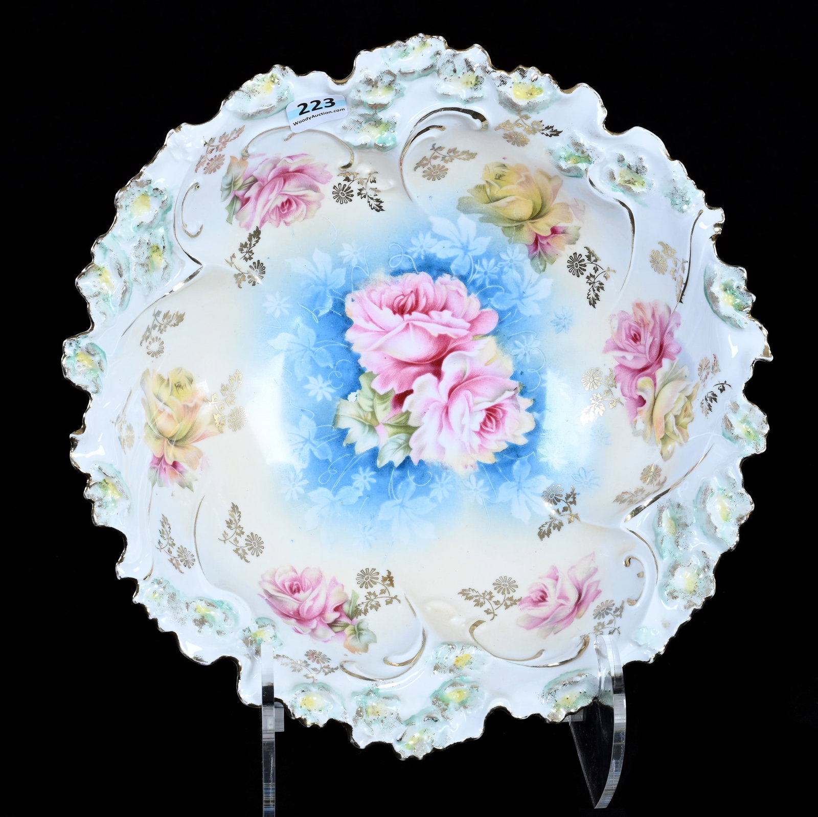 Bowl, Unmarked R.S. Prussia: Bowl, Unmarked R.S. Prussia, 3" x 10.5" x 10.5", 1.20 Pounds, Blue, Cream And White Tones, Pink And Yellow Rose Decor, Gold Stencil Highlights, Illinois Private Collection.