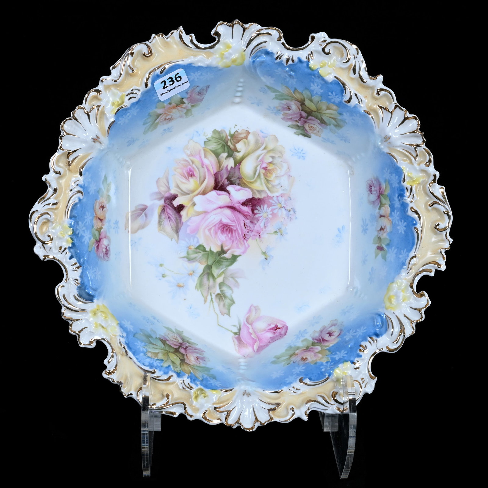 Bowl, Six-Sided, Unmarked R.S. Prussia, Blue And White, Pink And Yellow Rose Decor: Bowl, Six-Sided, Unmarked R.S. Prussia, Blue And White, Pink And Yellow Rose Decor, 2.5" x 10.5" x 10.5", 1.20 Pounds, Cream Border With Gold Trim Highlights, Illinois Private Collection.