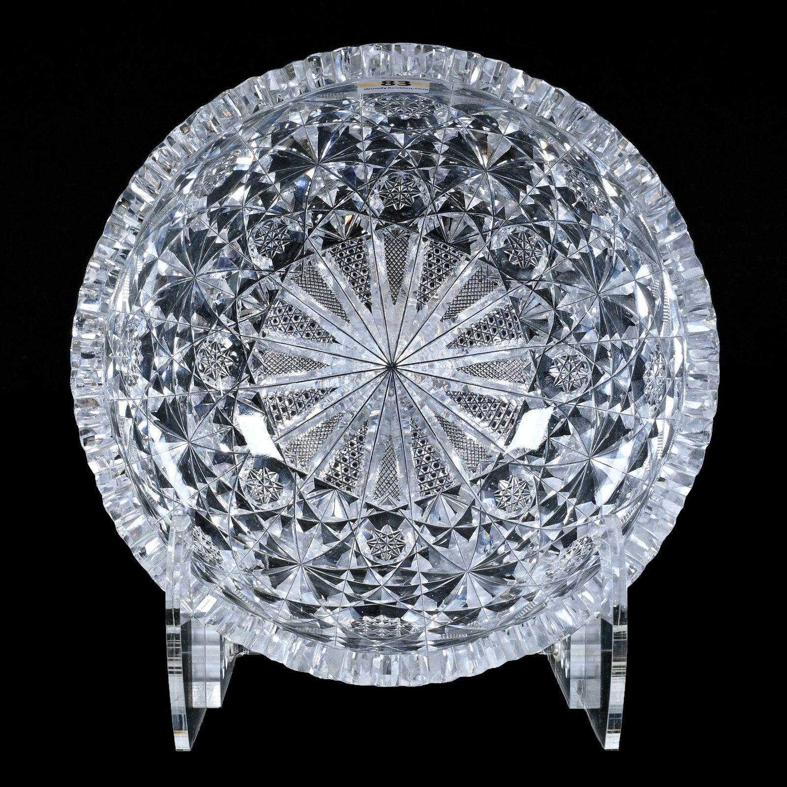 Bowl, American Brilliant Cut Glass, Radial Center With Alternating Nailhead Diamond And Crosscutting: Bowl, American Brilliant Cut Glass, Radial Center With Alternating Nailhead Diamond And Crosscutting, 4 x 7.75 x 7.75 Inches, Large Russian Border, 4 Pounds, New York Private Collection.