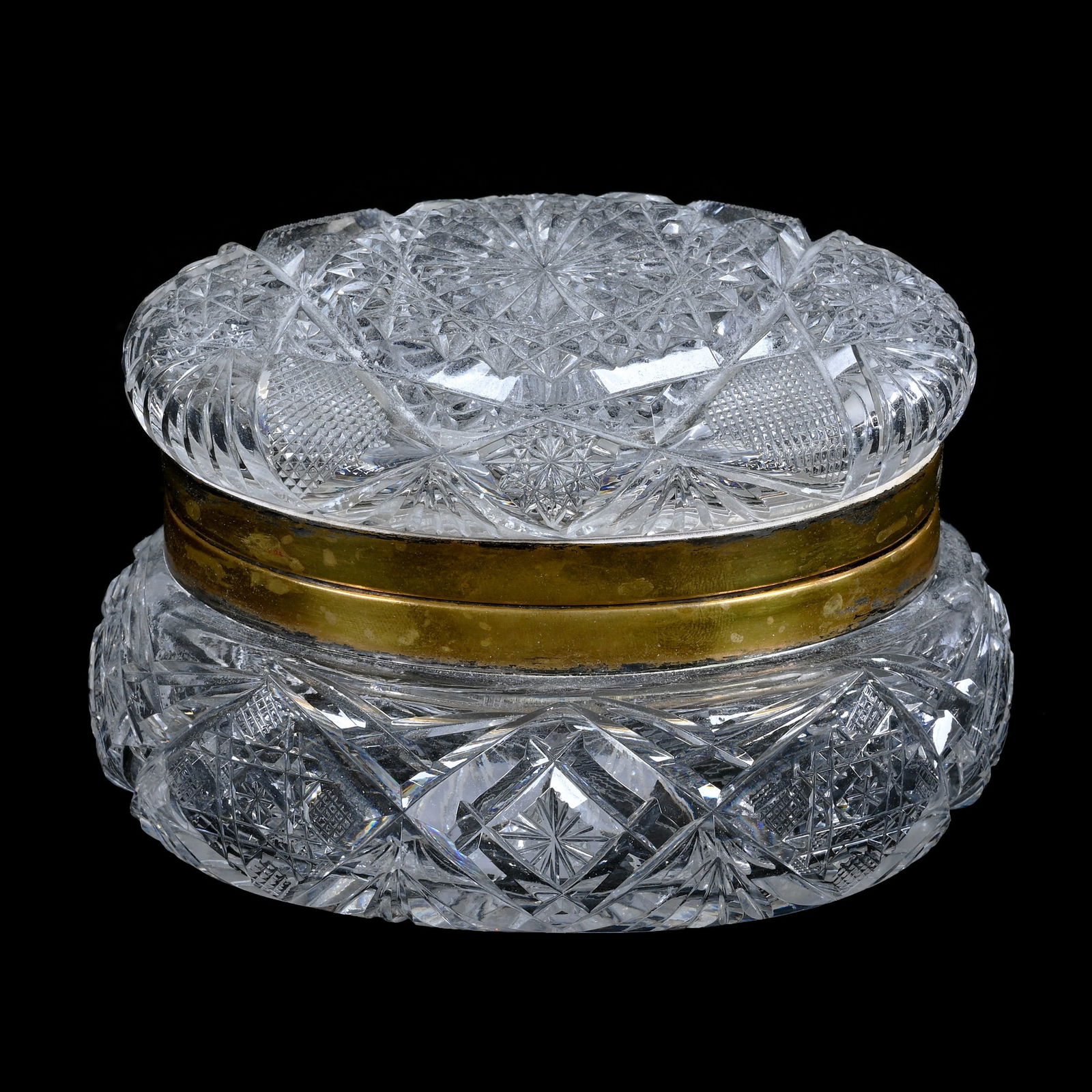 Oval Jewel Box, American Brilliant Cut Glass, Hobstar With Cane, Star, Miter, And Fan Motif (1 of 3)