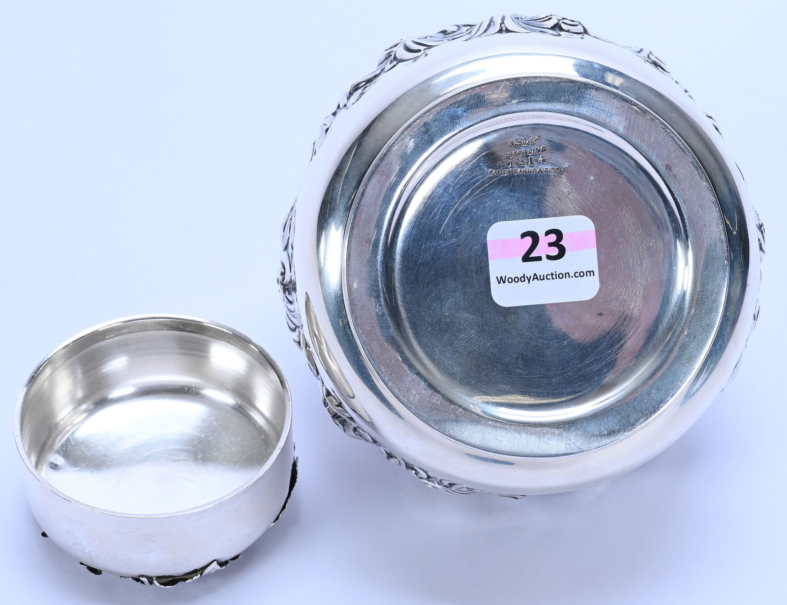 Solid Sterling Silver Tea Caddy Marked Bailey Banks & Biddle - 3