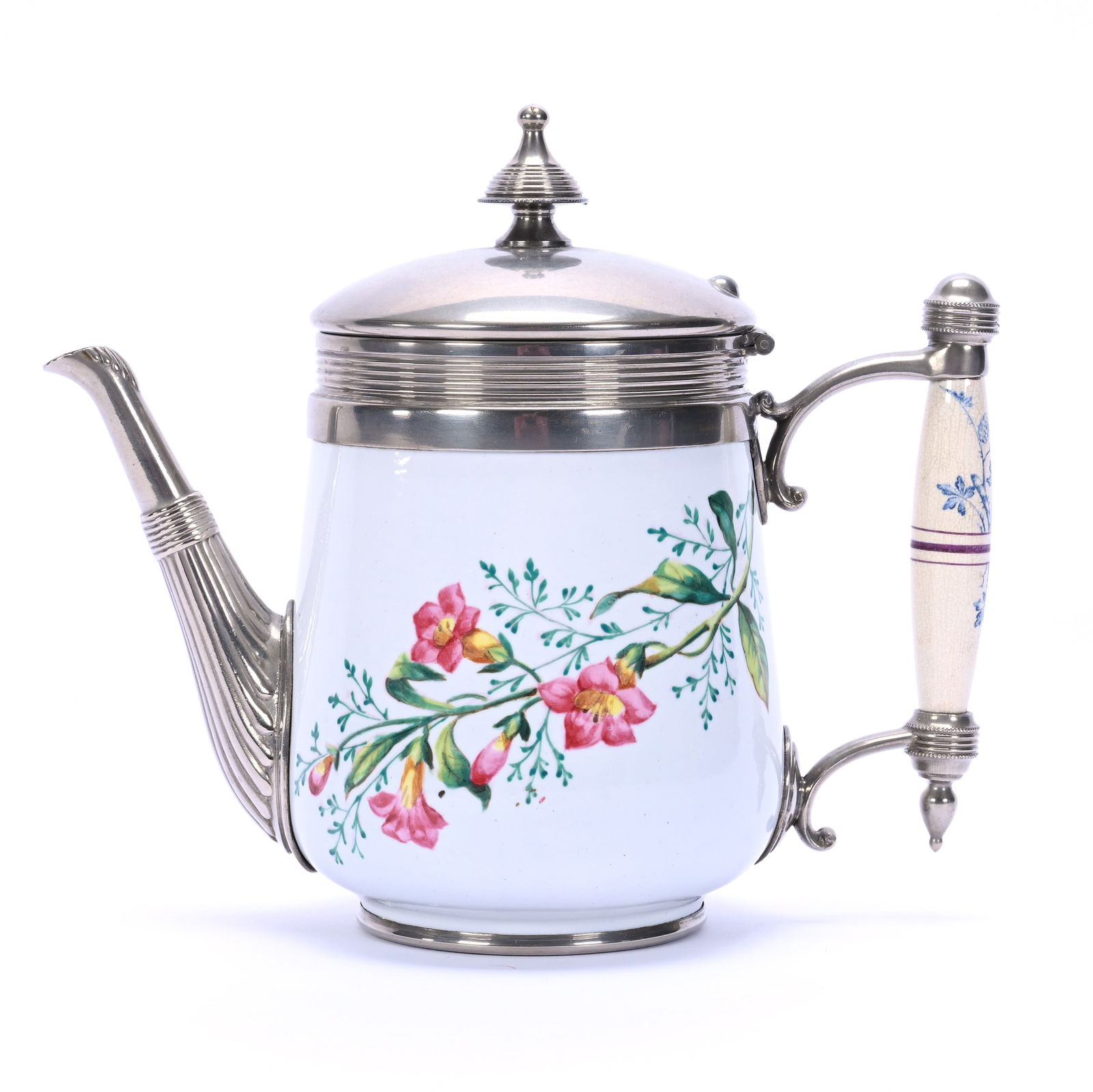 American Granite Ware Tea Pot By Manning, Bowman & Company: American Granite Ware Tea Pot By Manning, Bowman & Company, 8 x 9.5 x 5 Inches, White With Floral Decor, Decorated Handle, Circa 1800's, 2.2 Pounds, Dr. Harold & Audrey Eklund Estate, Iowa.