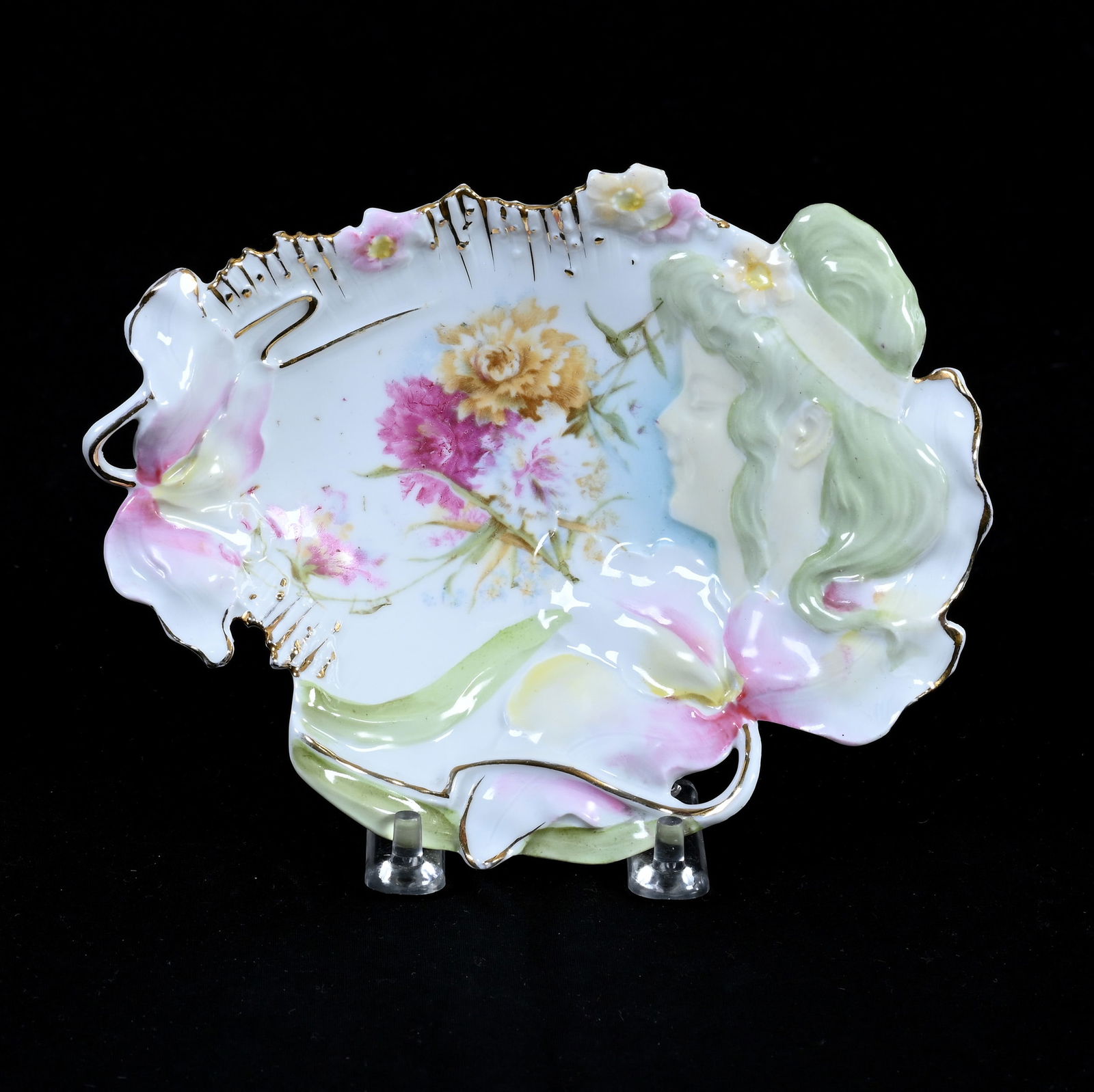 Pin Dish, Unmarked R. S. Prussia, Hidden Image Mold: Pin Dish, Unmarked R. S. Prussia, Hidden Image Mold, 1.5 x 7 x 5.5 Inches, Wild Floral Decor, 0.3 Pounds, Dr. Harold & Audrey Eklund Estate, Iowa.