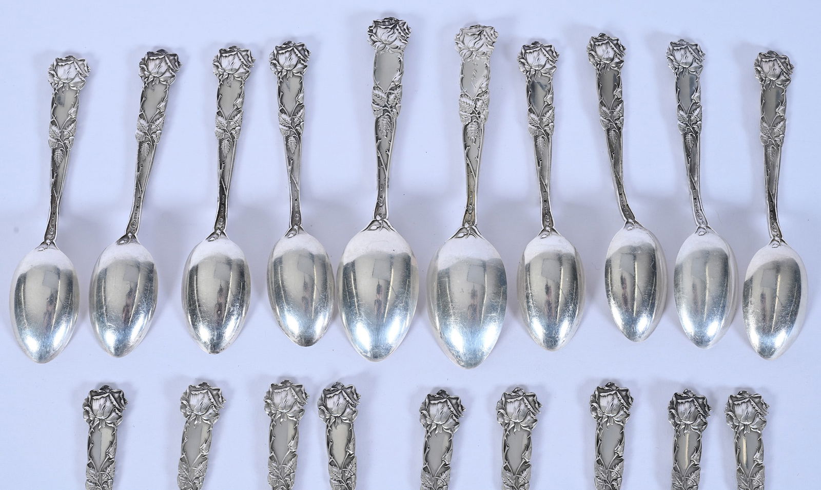 (19) Solid Sterling Silver Teaspoons Marked Alvin, Circa 1905 - 5