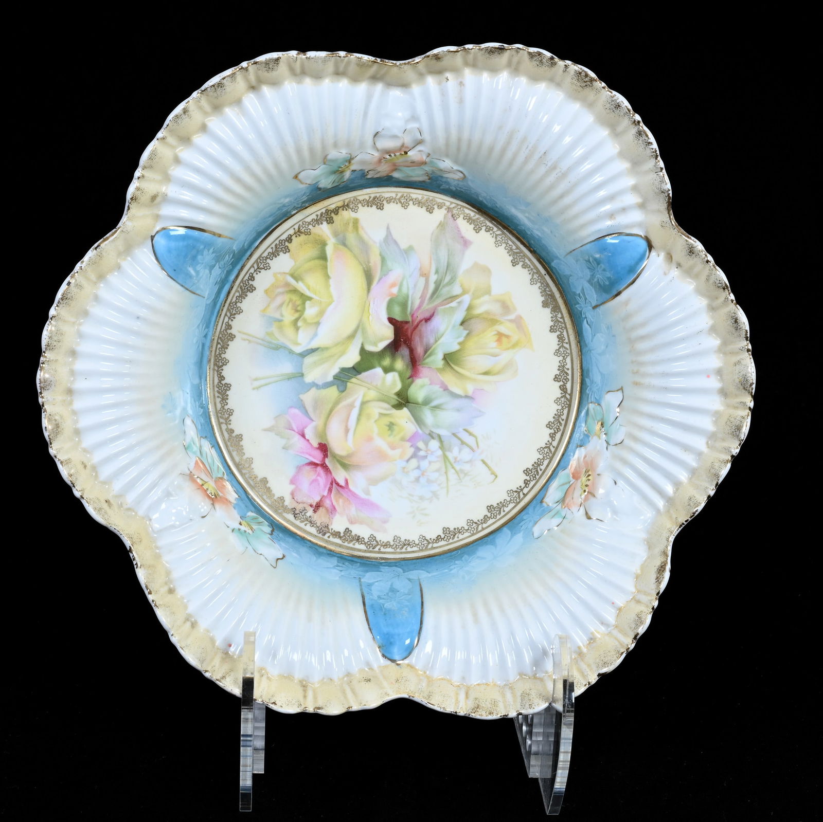 Bowl, Unmarked R.S. Prussia, Shell And Floral Mold (1 of 2)