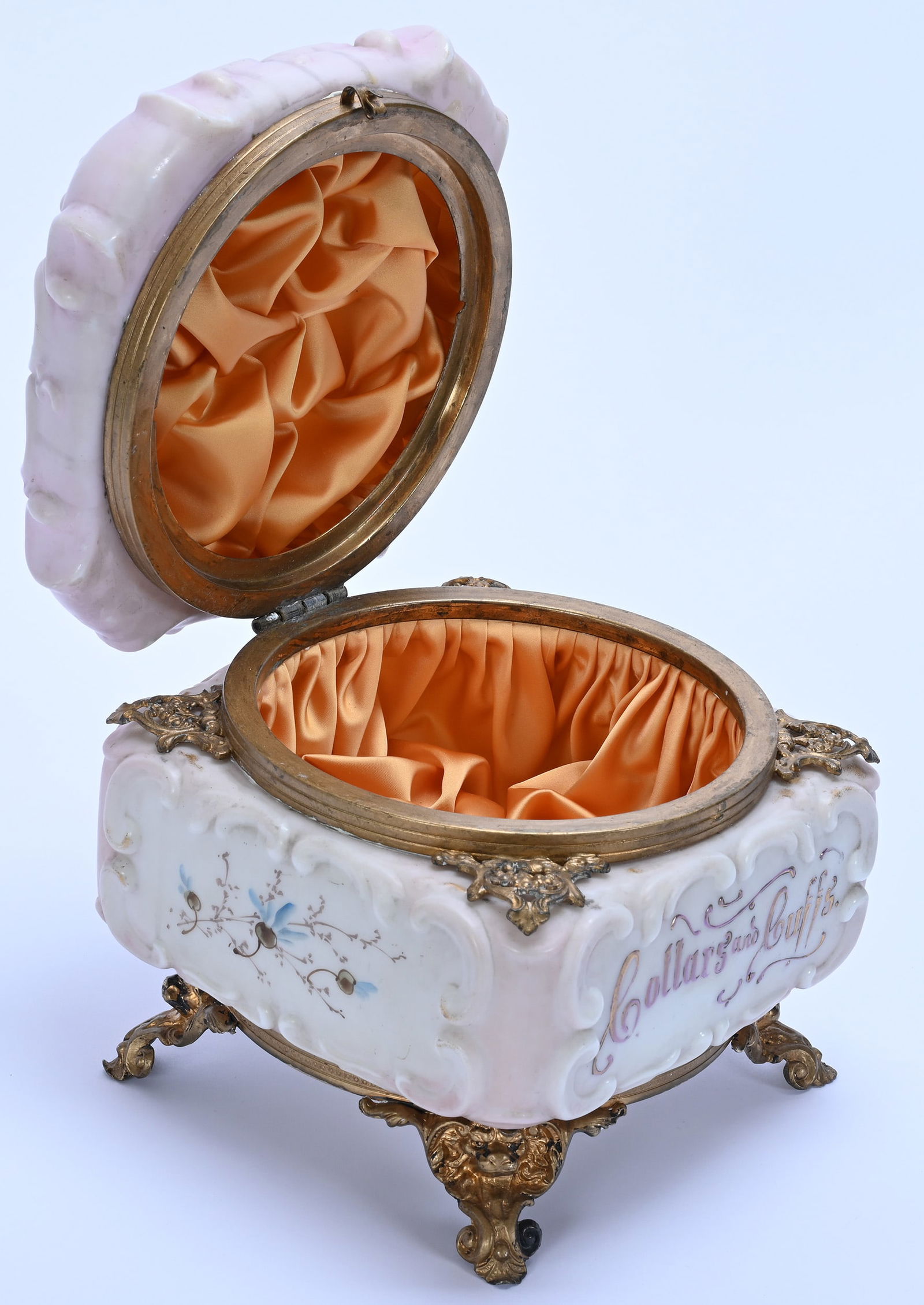 "Collars And Cuffs" Box, Unmarked Wave Crest, Scroll Mold - 2
