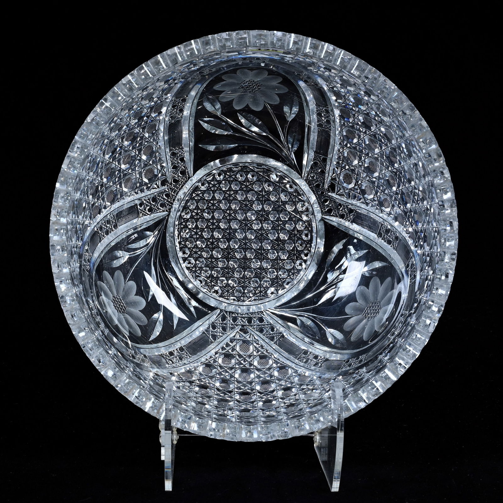 Bowl, American Brilliant Cut Glass, Harvard Pattern With Horseshoe, Engraved Floral And Diamond (1 of 3)