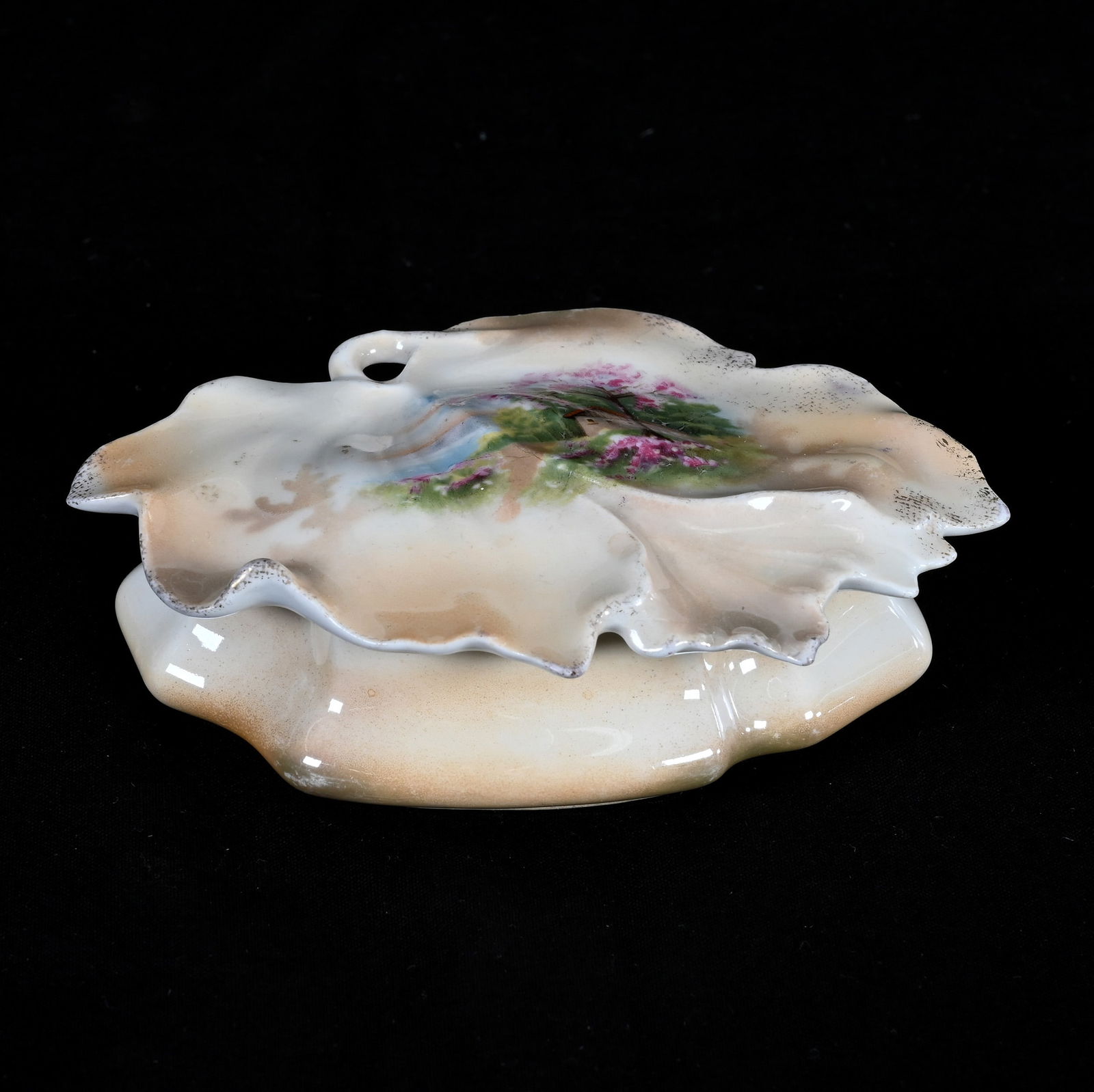 Covered Box, Unmarked R.S. Prussia, Leaf Mold, (1 of 3)