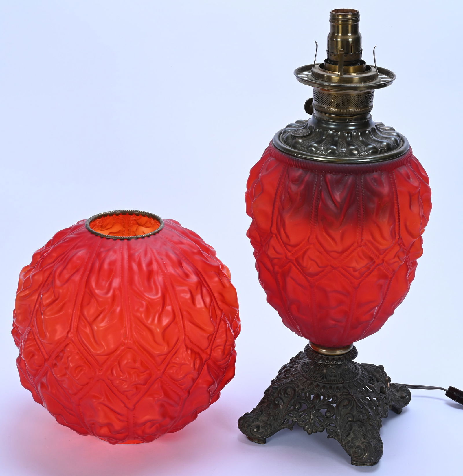 Gone With The Wind Lamp, Imperial Pattern By Consolidated - 2