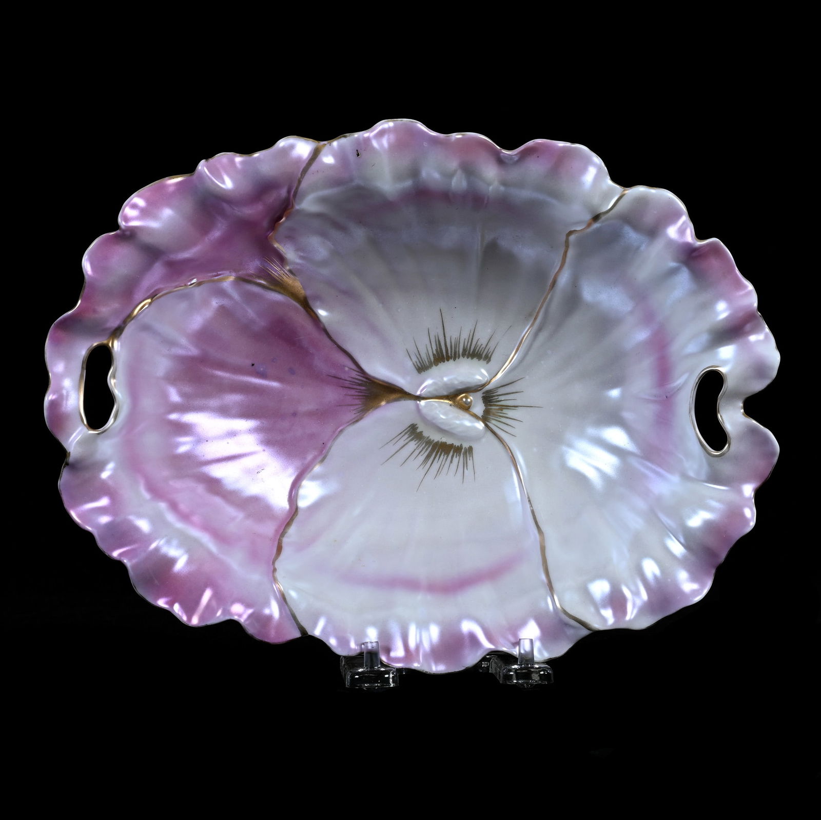 Oval Bowl, Royal Bayreuth Blue Mark: Oval Bowl, Royal Bayreuth Blue Mark, 2.75 x 10.5 x 8 Inches, Pansy Mold, White And Lavender Satin Finish, 0.9 Pounds, Private PA Collection.