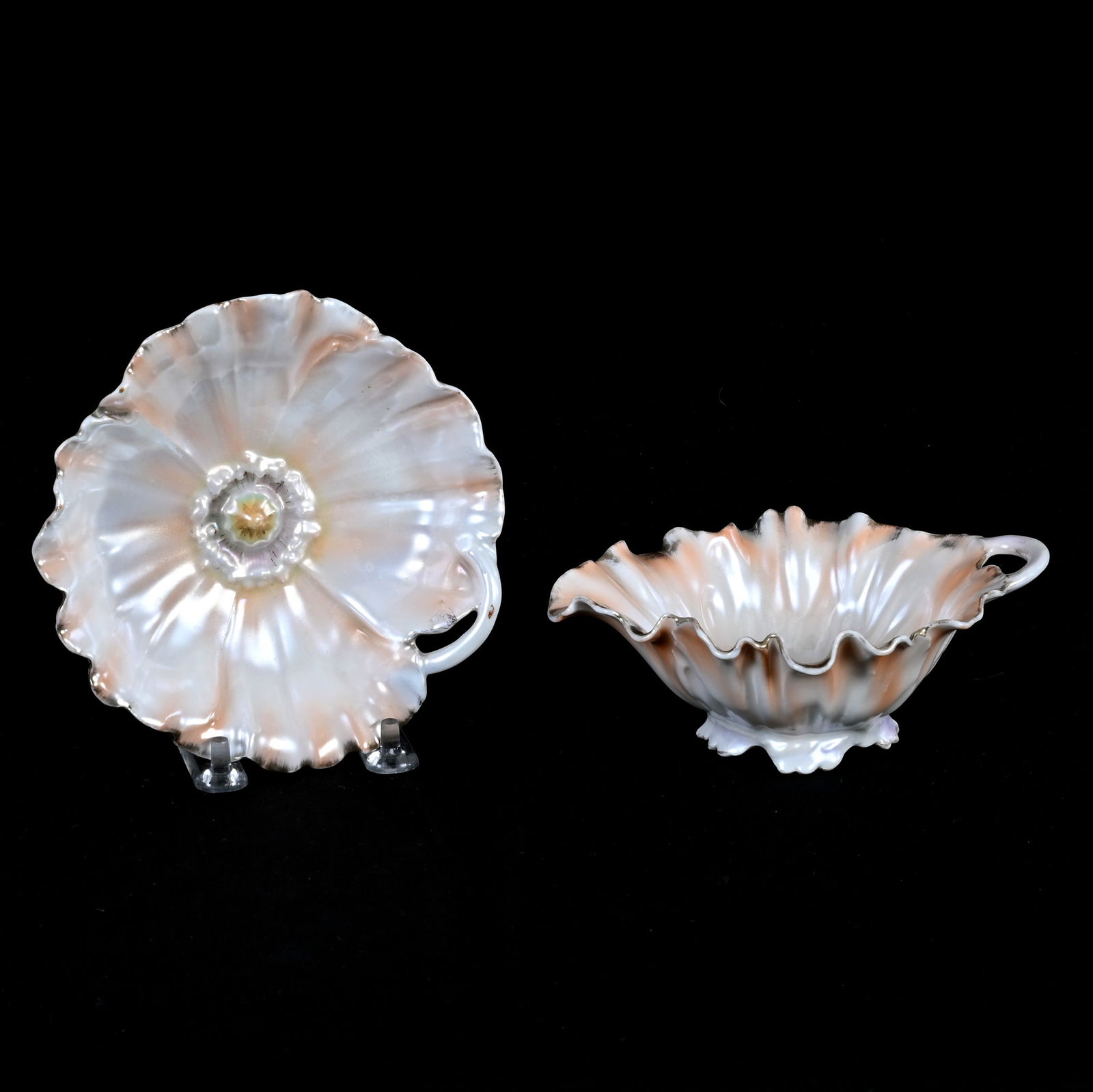 (2) Royal Bayreuth Blue Mark, Poppy Mold Items (1 of 4)