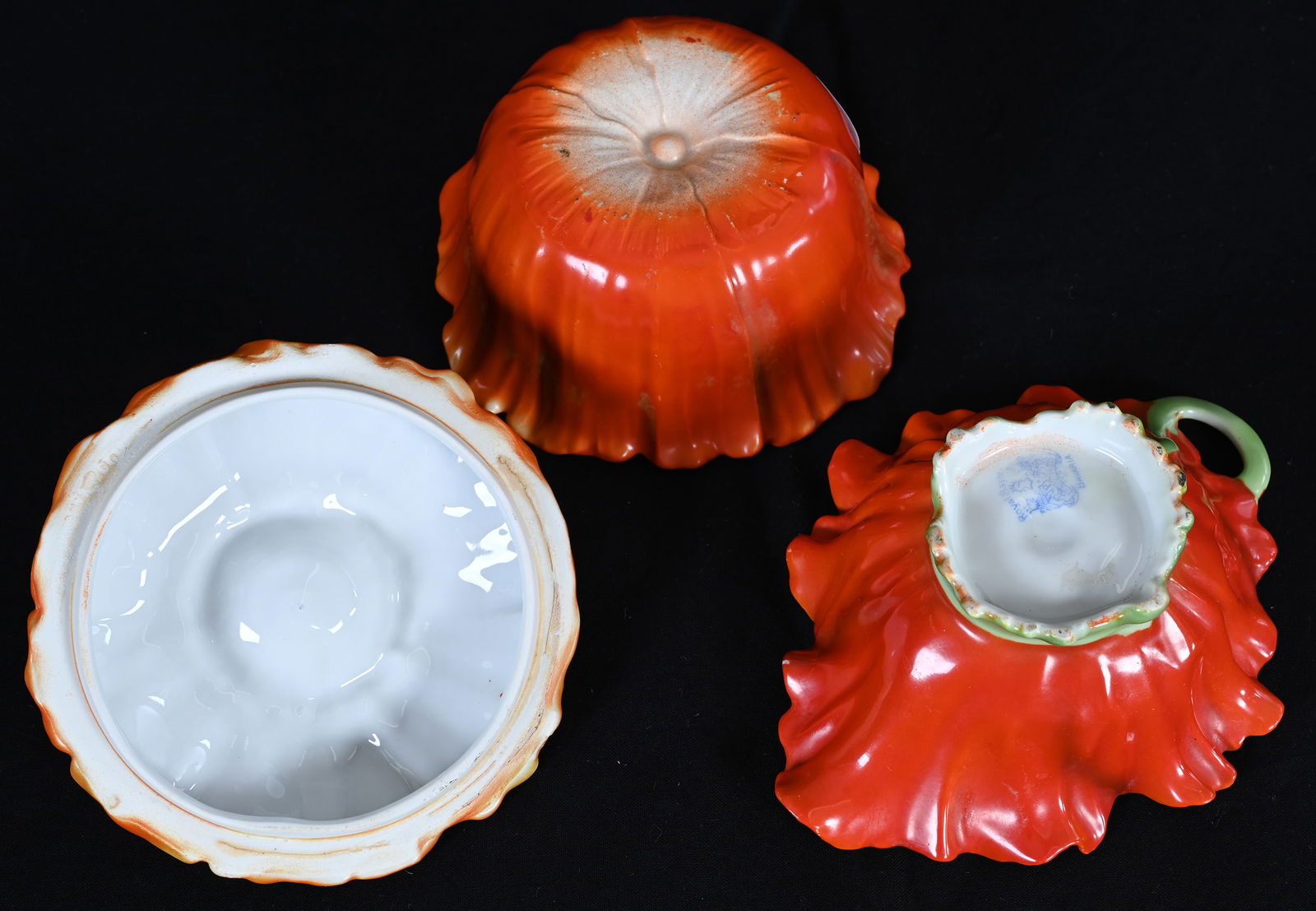 (2) Royal Bayreuth Red Poppy Items - 3