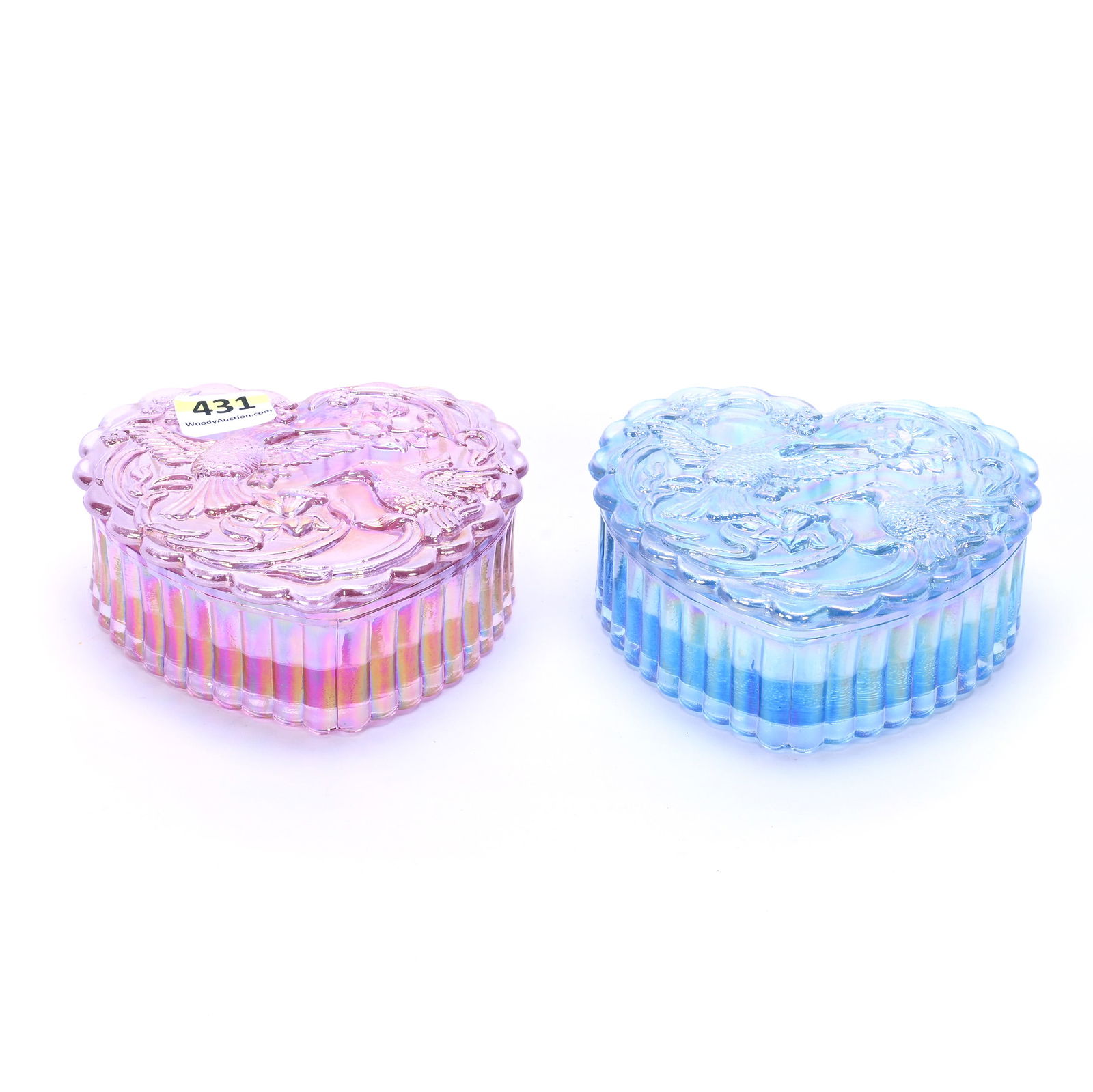 (2) Heart Shaped Covered Boxes, Contemporary Art Glass, Marked Fenton (1 of 3)