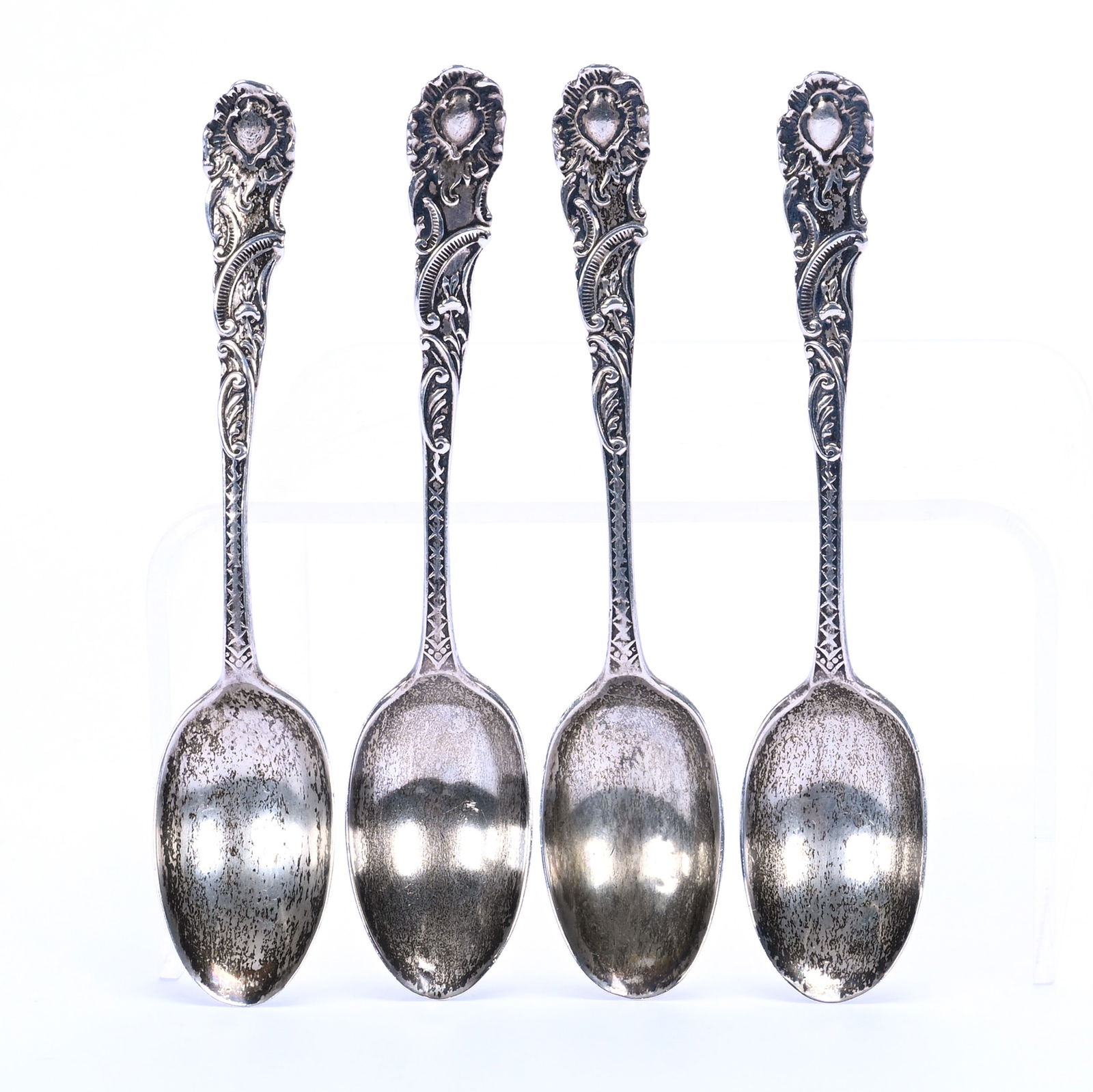 (4) Demitasse Spoons, Sterling Silver Marked GJDF (George Jackson David Fullerton): (4) Demitasse Spoons, Sterling Silver Marked GJDF (George Jackson David Fullerton), 4 x 0.75 x 0.25 Inches, 40 Grams, Marlene And The Late David Howard Collection, Ohio.