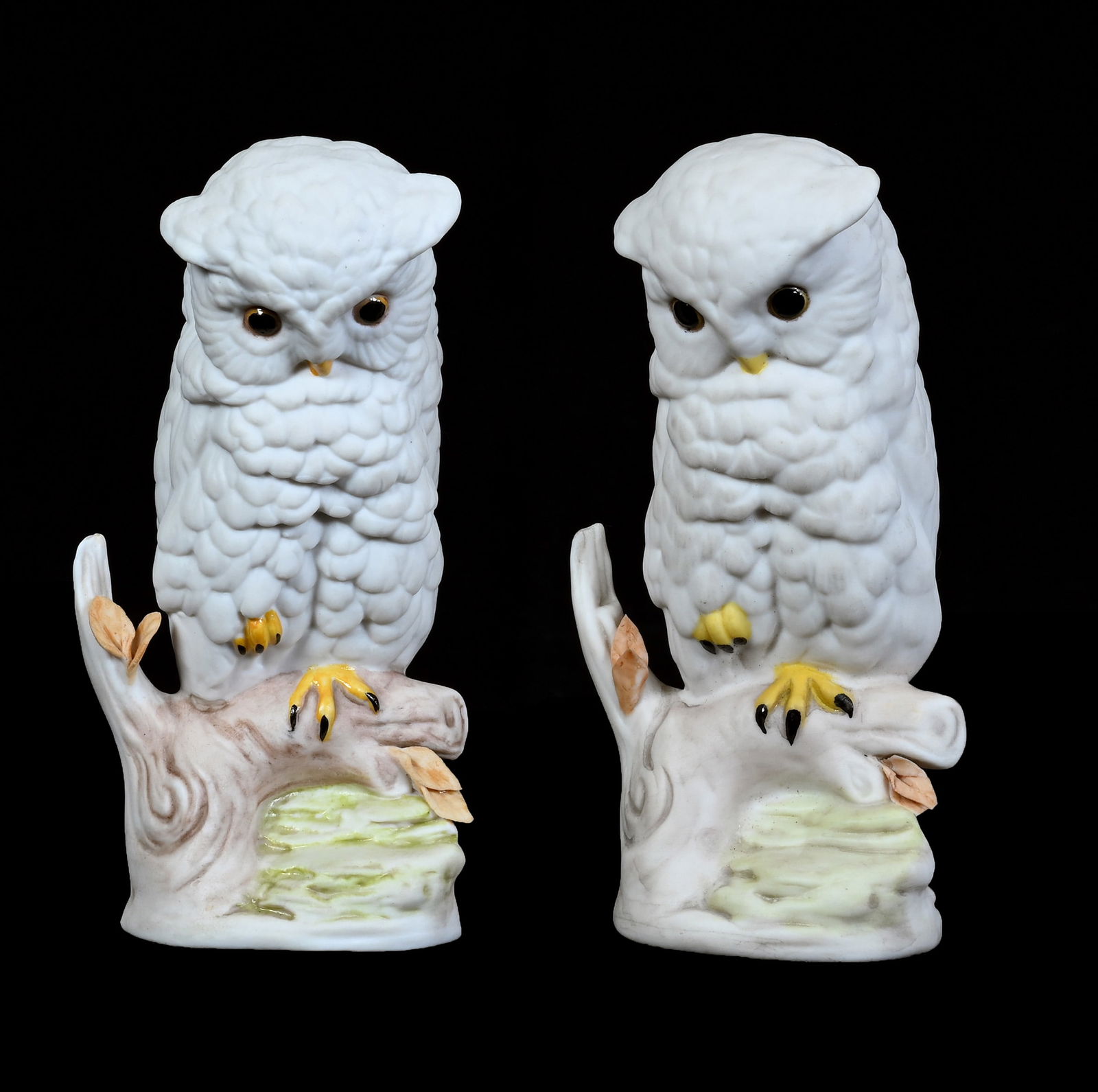 Pair Figurines Marked Cybis, Snowy White Owl: Pair Figurines Marked Cybis, Snowy White Owl, 4.25 x 2.25 x 2 Inches, 0.4 Pounds, Grady And Annette Hite Collection.