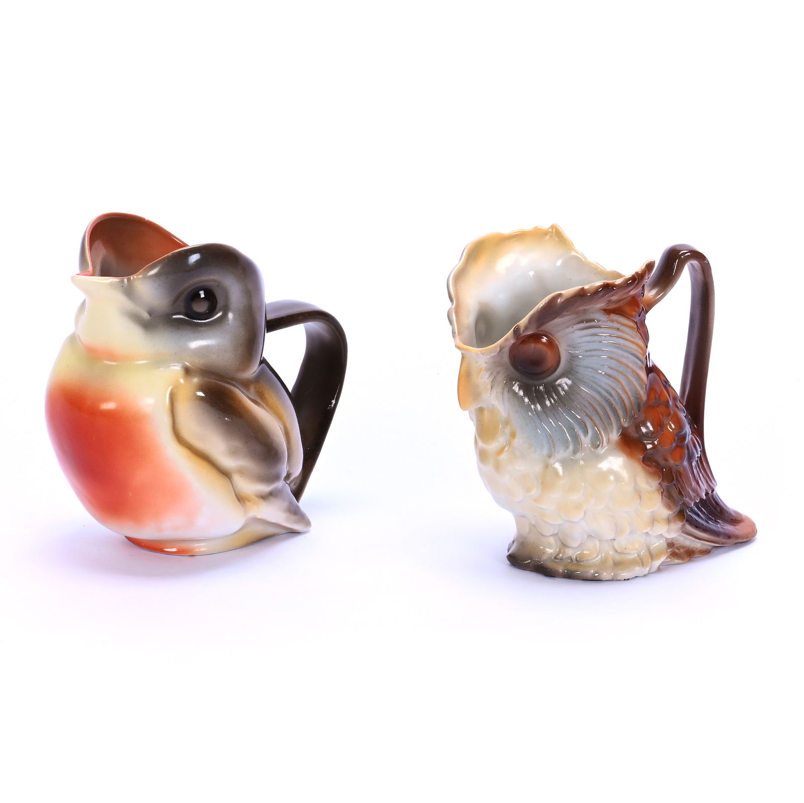 (2) Creamers, Unmarked Royal Bayreuth: (2) Creamers, Unmarked Royal Bayreuth, 4 x 4.25 x 2.75 Inches, (1) Owl And (1) Robin, 0.6 Pounds, Grady And Annette Hite Collection.