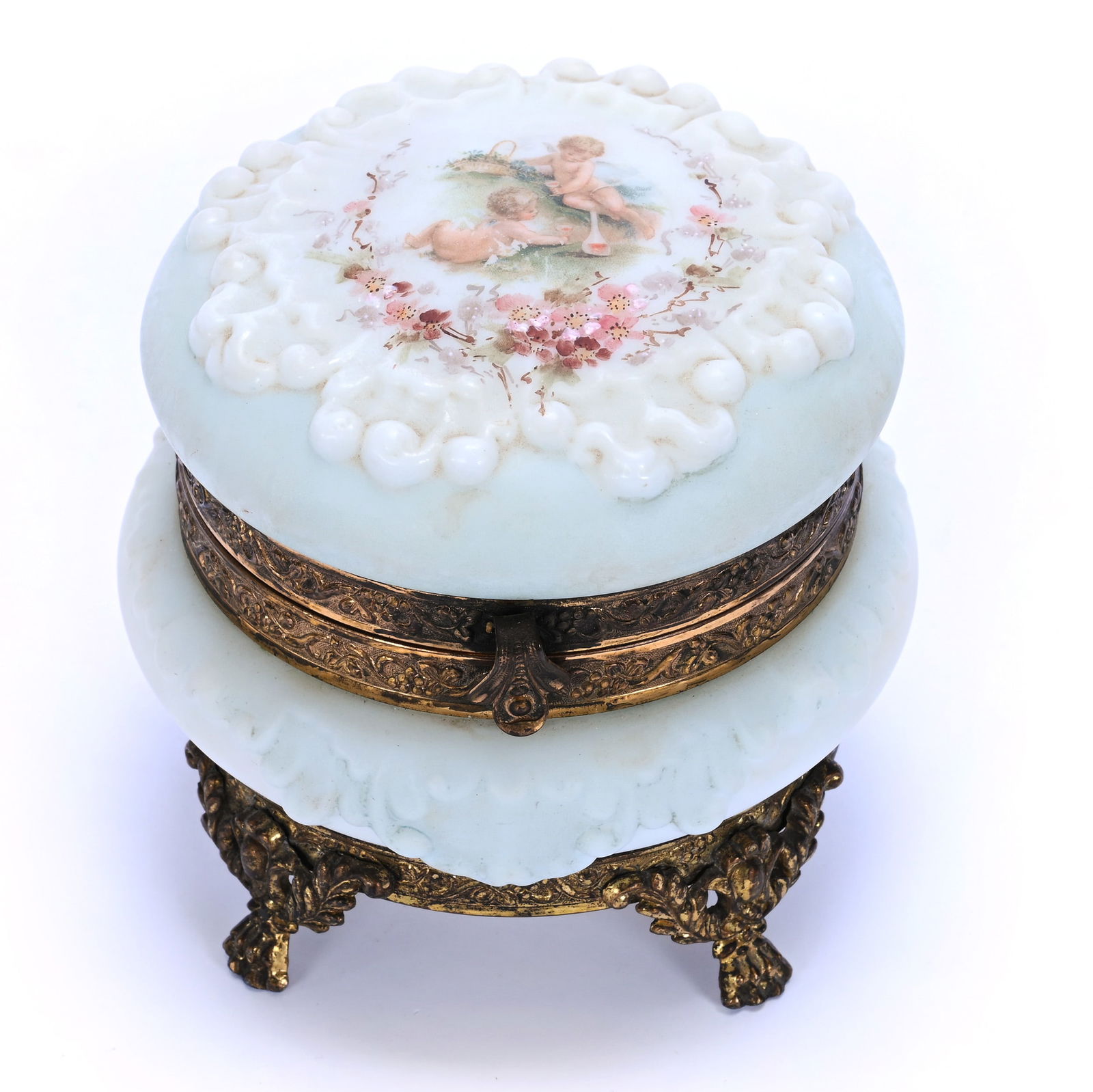 Jewel Box, Unmarked Wave Crest: Jewel Box, Unmarked Wave Crest, 4 x 4.25 x 4.25 Inches, Blue And White With Cherub Scenic Decor, Gilt Metal Fittings, 0.9 Pounds, Grady And Annette Hite Collection.