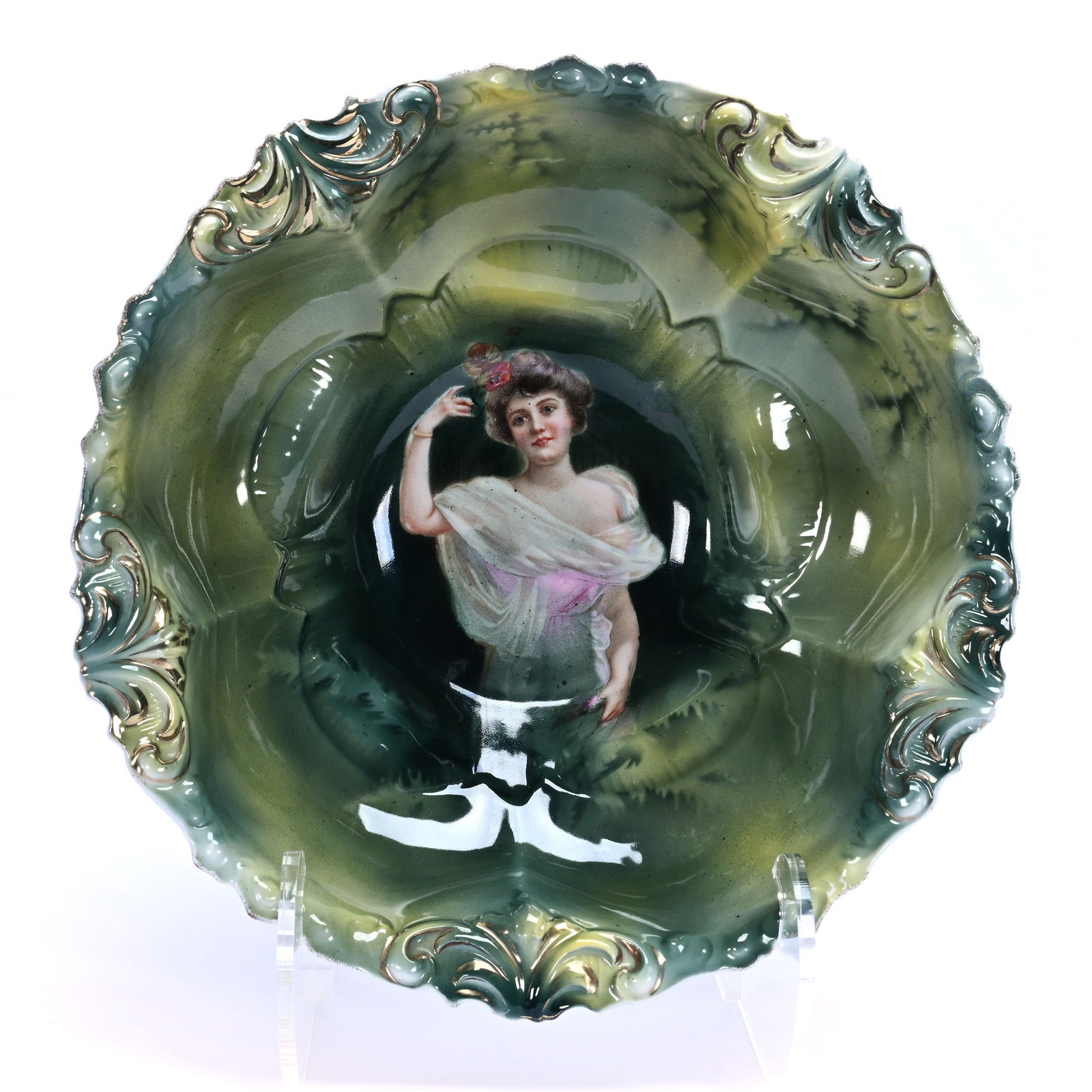 Bowl, Marked R.S. Prussia, Fleur De Lis Mold (1 of 2)